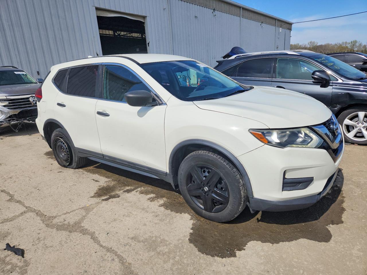 2017 NISSAN ROGUE S photo 10