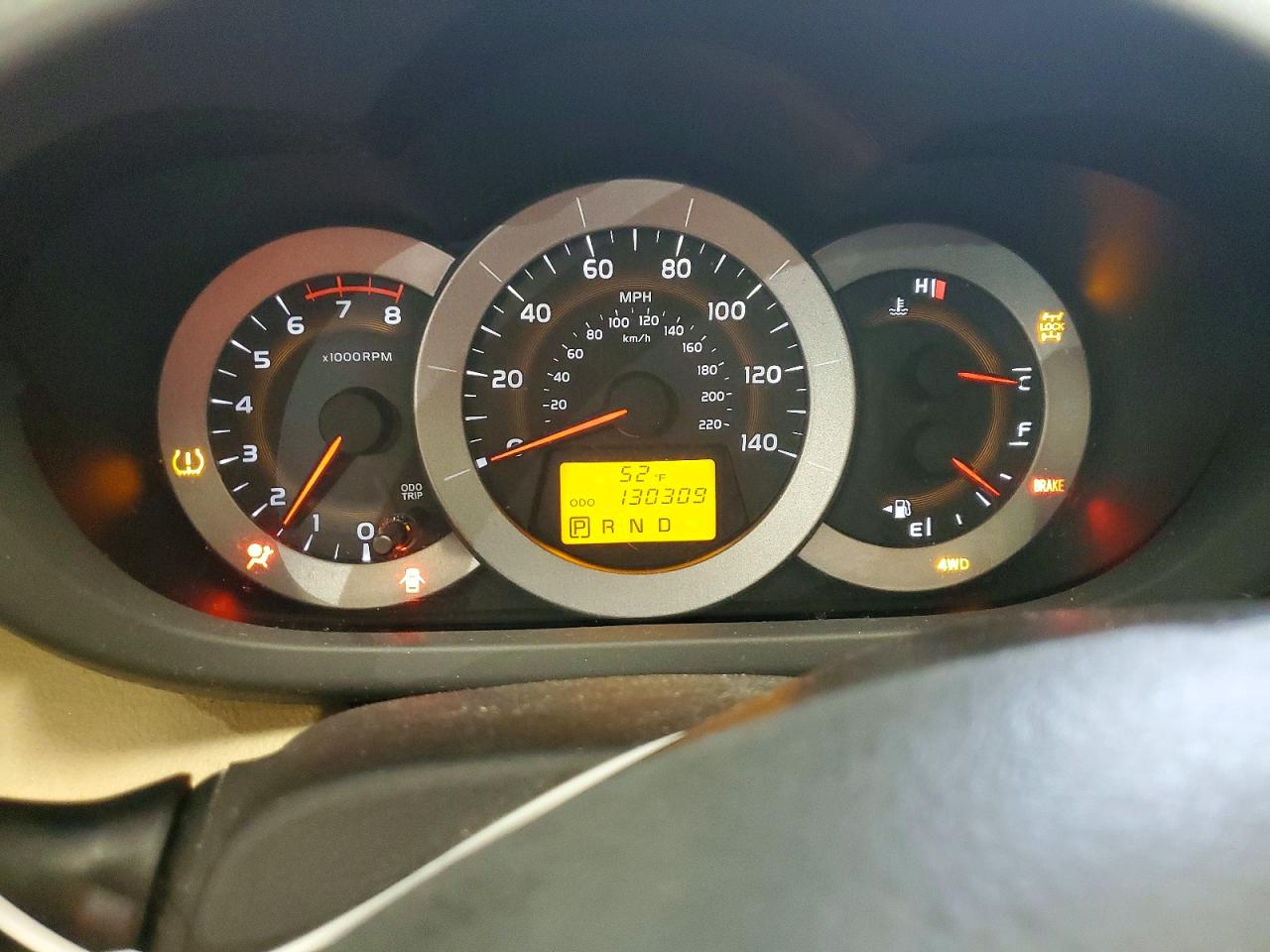 2010 TOYOTA RAV4 LIMITED photo 25