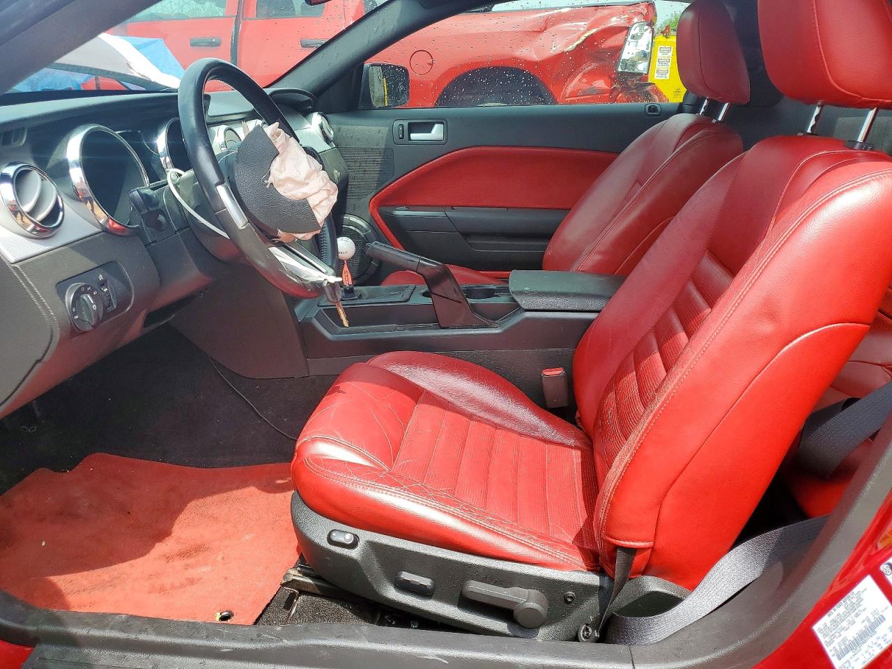 2006 FORD MUSTANG GT photo 13
