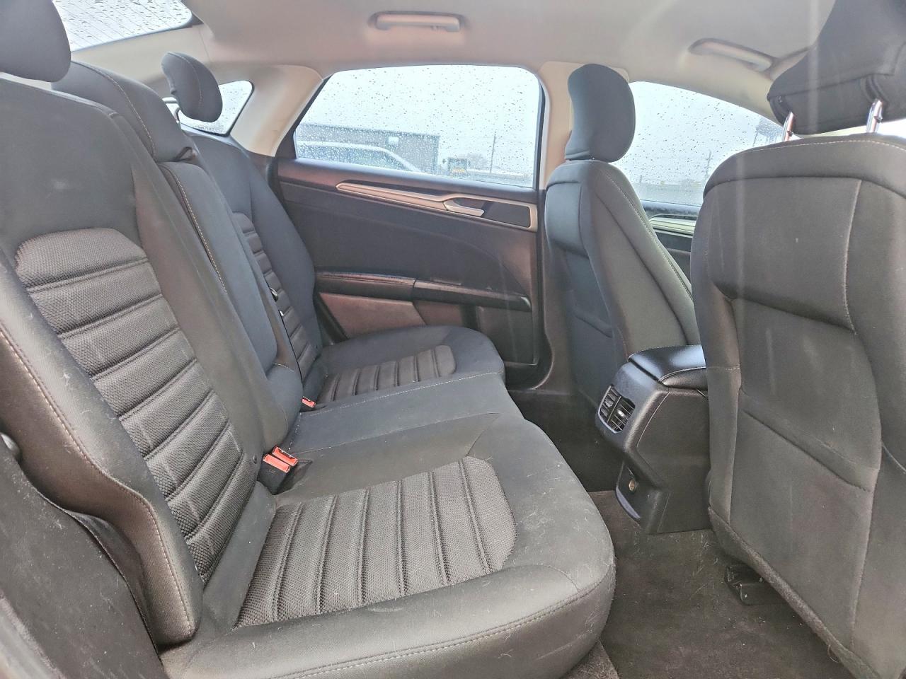 2019 FORD FUSION SE photo 19