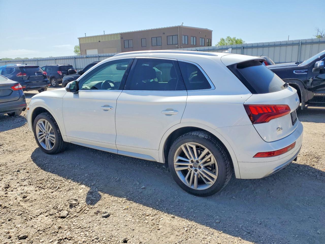 2018 AUDI Q5 PREMIUM PLUS photo 3