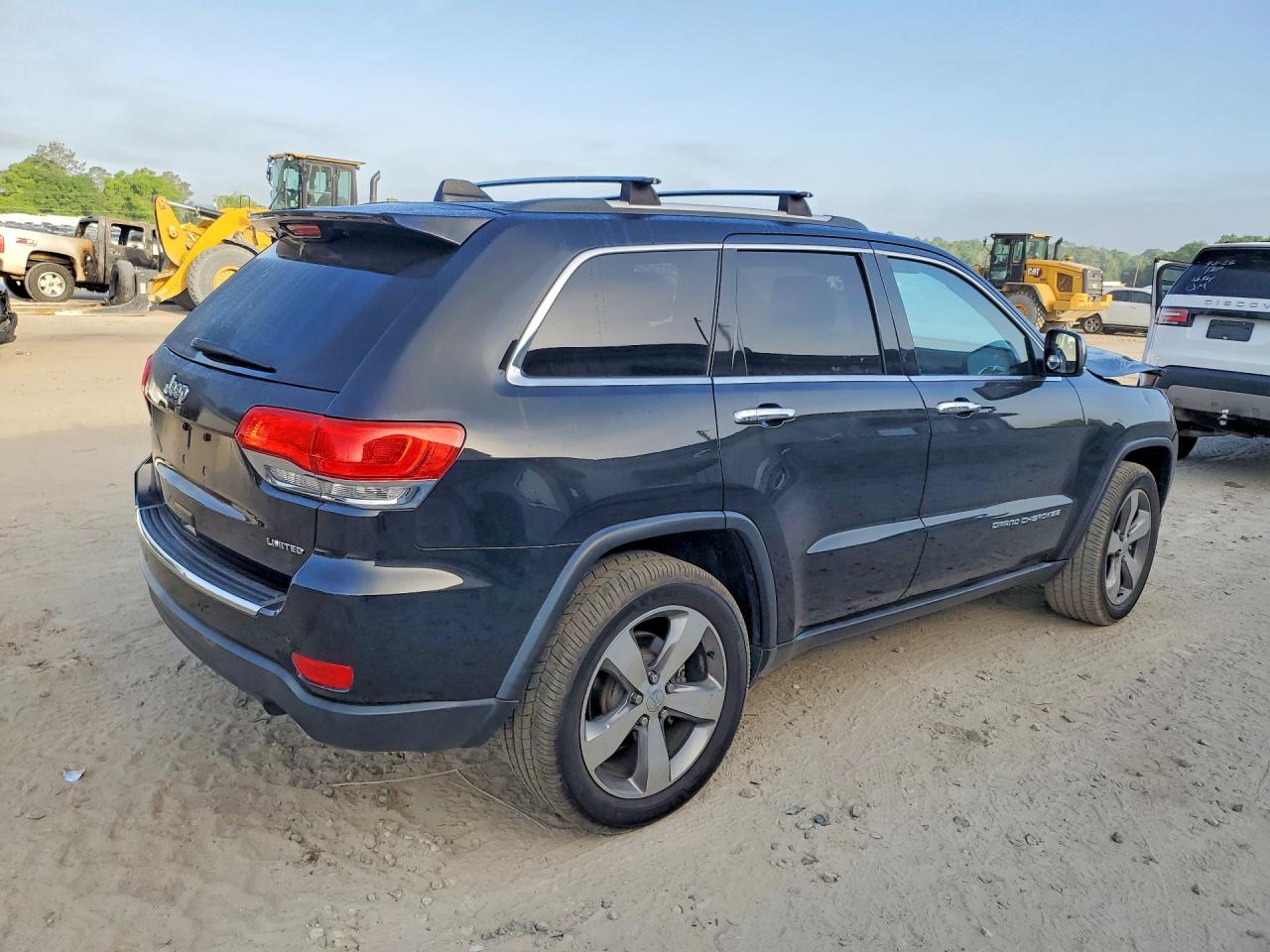 2015 JEEP GRAND CHEROKEE LIMITED photo 5