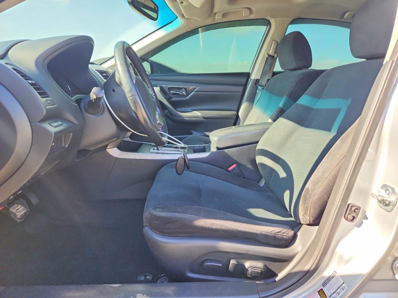 2015 NISSAN ALTIMA 2.5 SV photo 13
