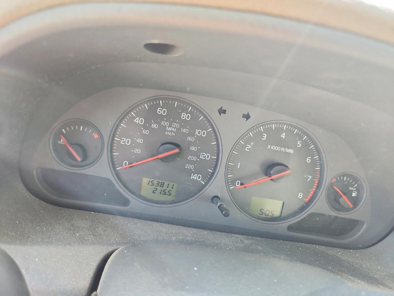 2004 VOLVO S40 1.9T photo 25