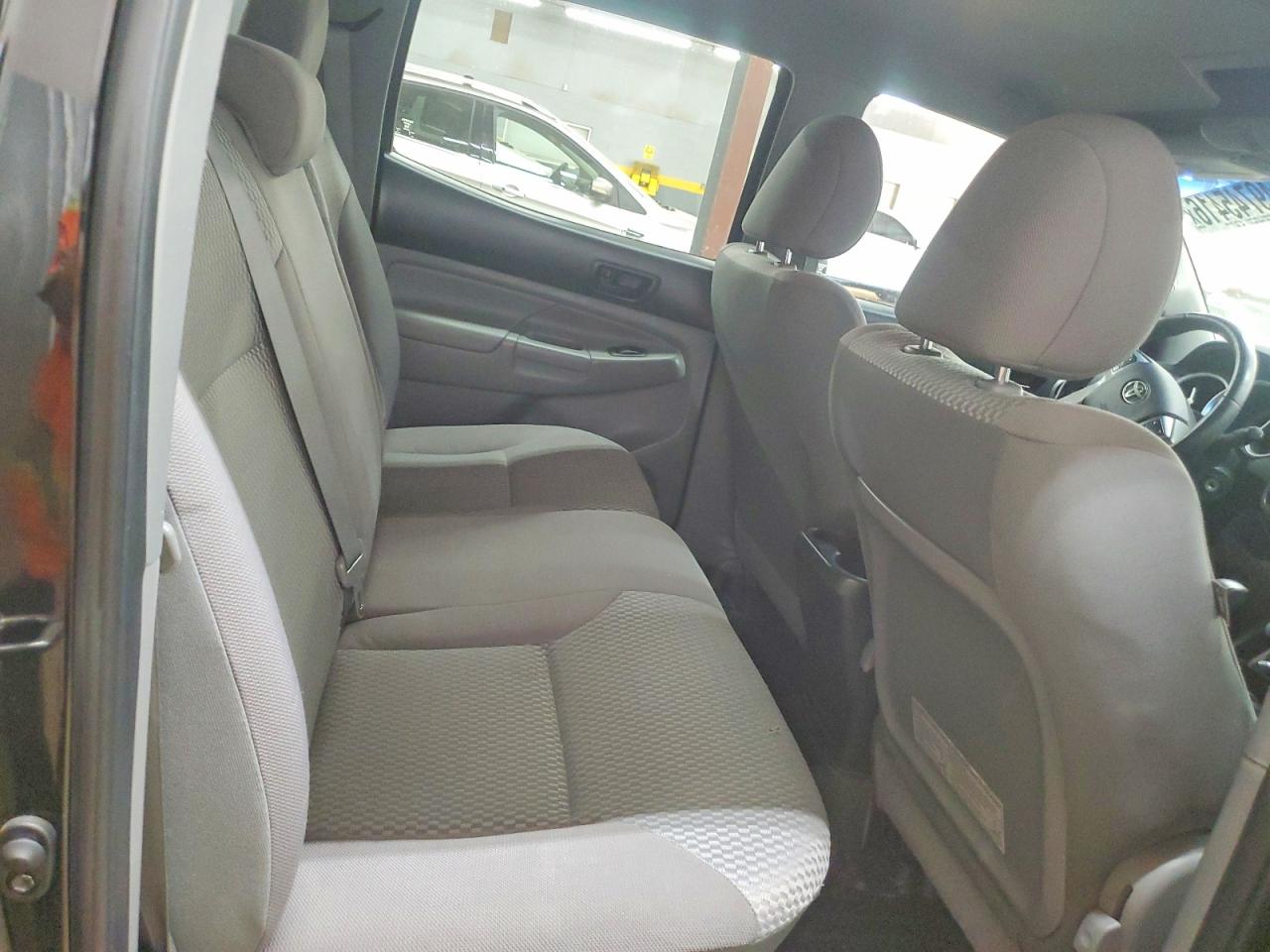 2013 TOYOTA TACOMA DOUBLE CAB photo 19