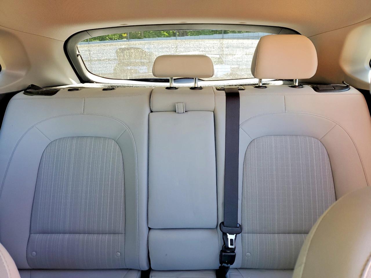 2022 HYUNDAI KONA SEL photo 19