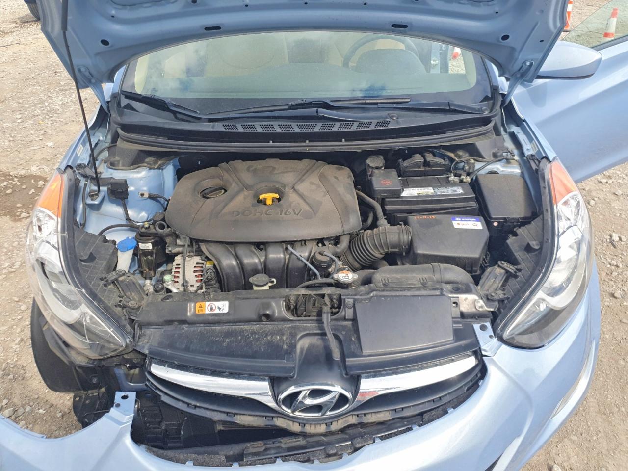 2013 HYUNDAI ELANTRA GLS photo 31