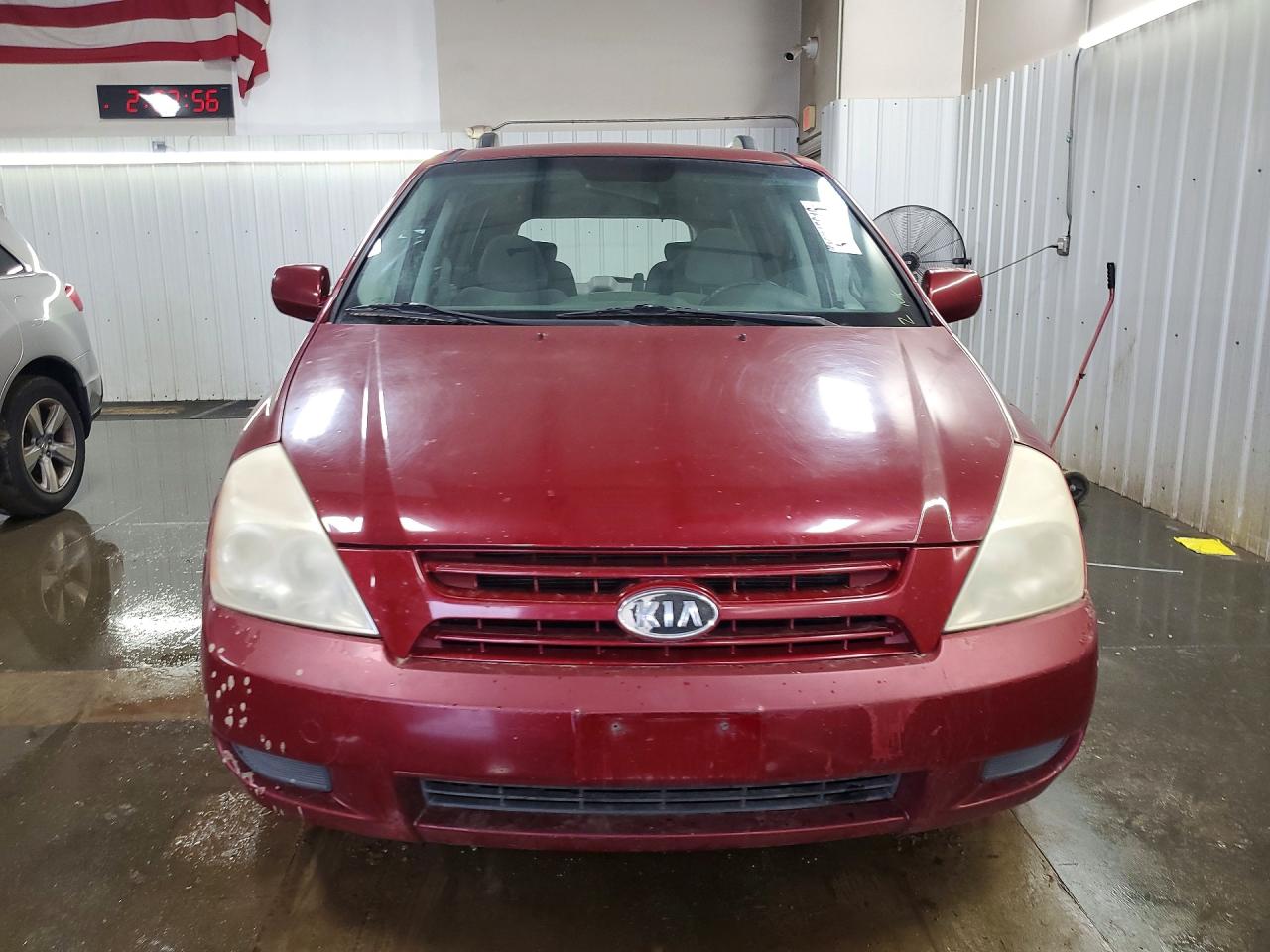 2008 KIA SEDONA LX photo 13