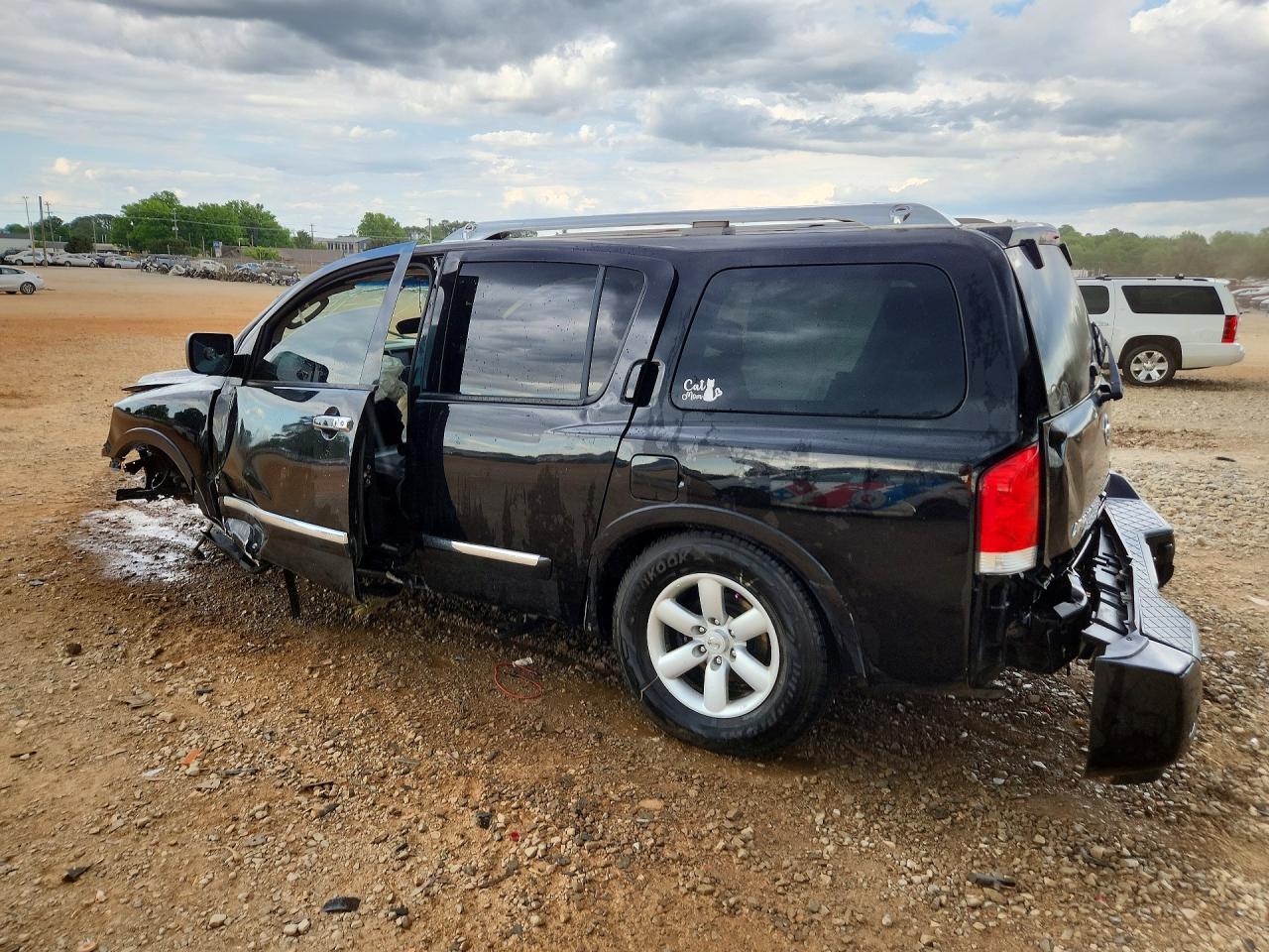 2010 NISSAN ARMADA SE photo 3