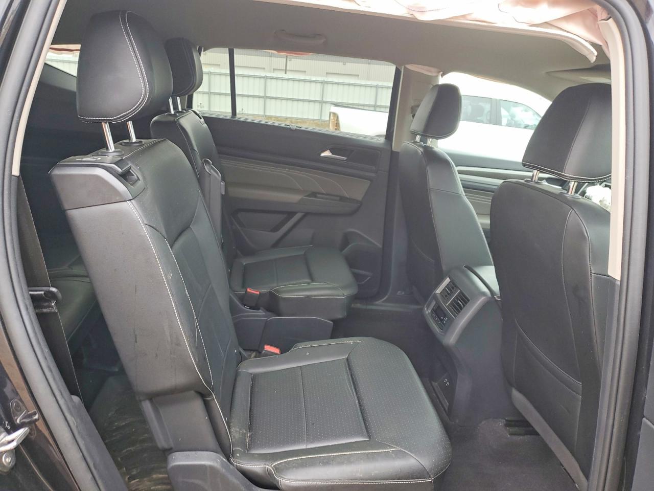 2023 VOLKSWAGEN ATLAS SE photo 31