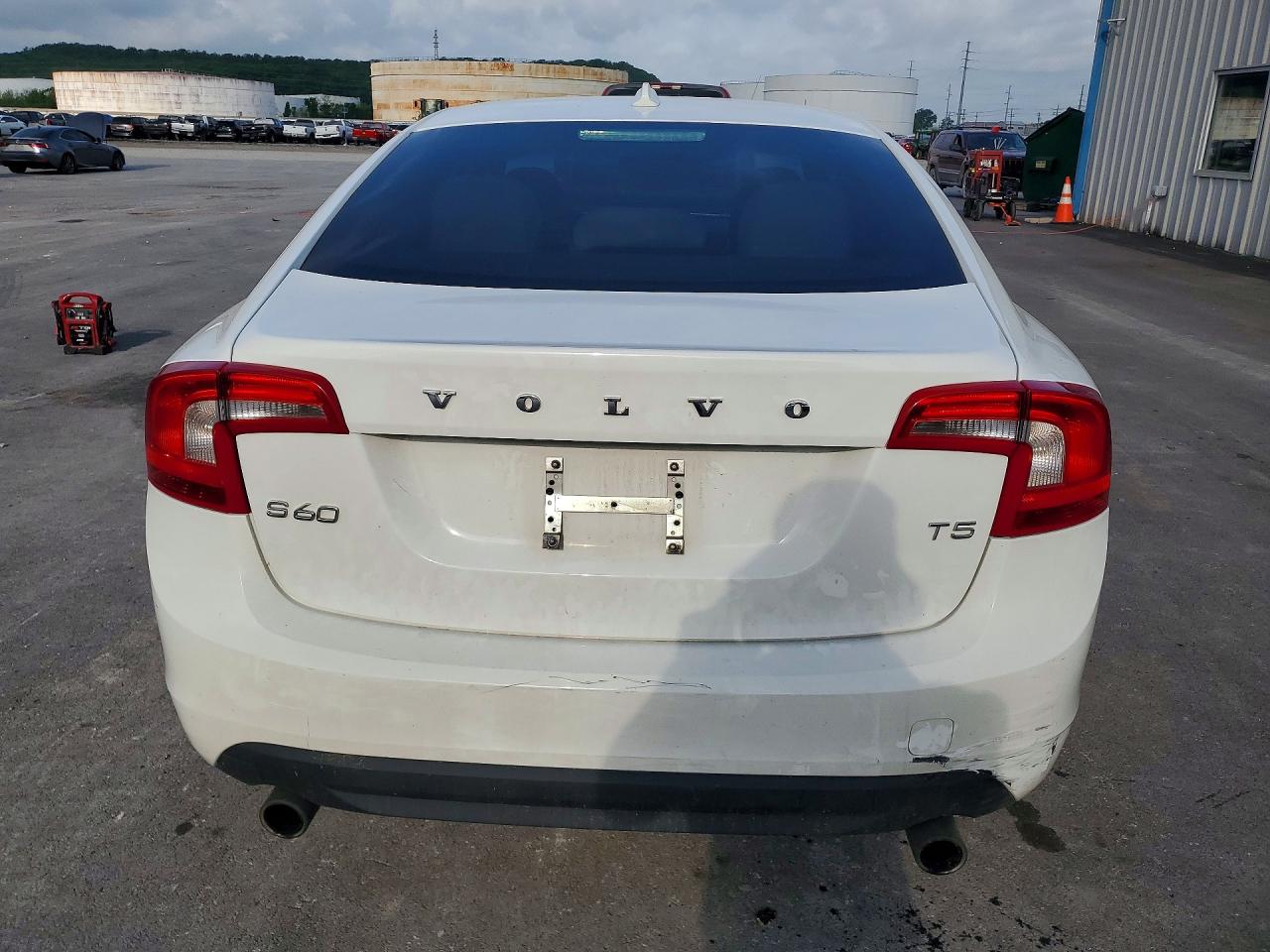 2013 VOLVO S60 T5 photo 11