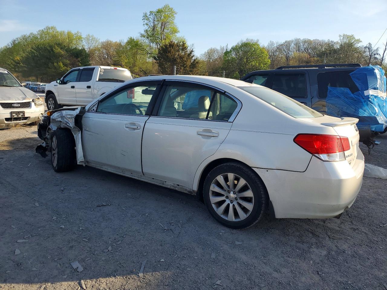 2011 SUBARU LEGACY 2.5I LIMITED photo 3