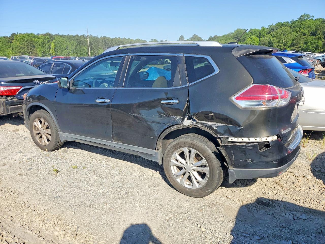 2016 NISSAN ROGUE SV photo 3