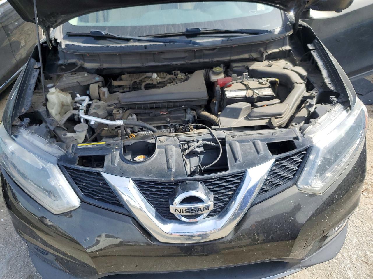2016 NISSAN ROGUE SV photo 23