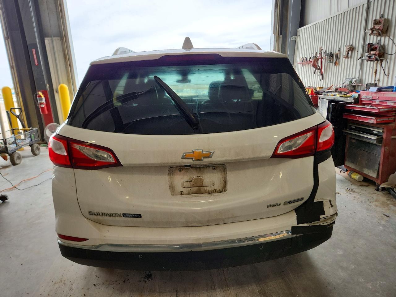 2018 CHEVROLET EQUINOX PREMIER photo 11