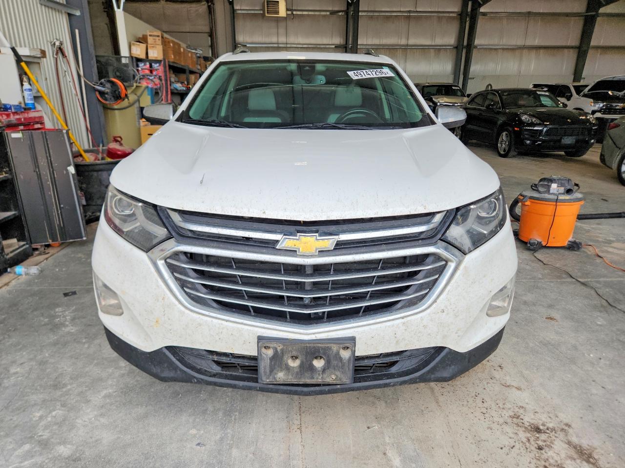 2018 CHEVROLET EQUINOX PREMIER photo 9
