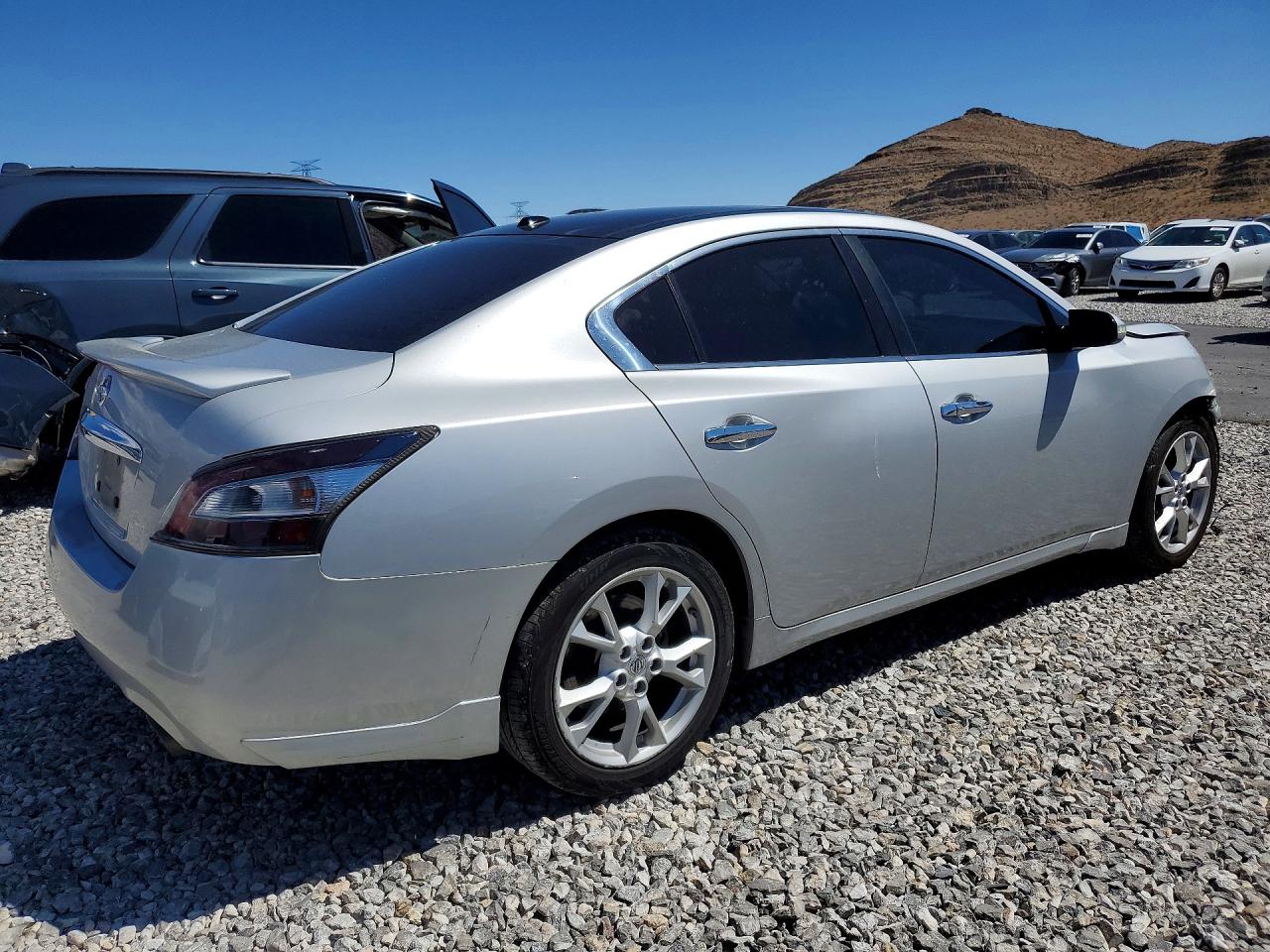 2013 NISSAN MAXIMA 3.5 SV photo 3