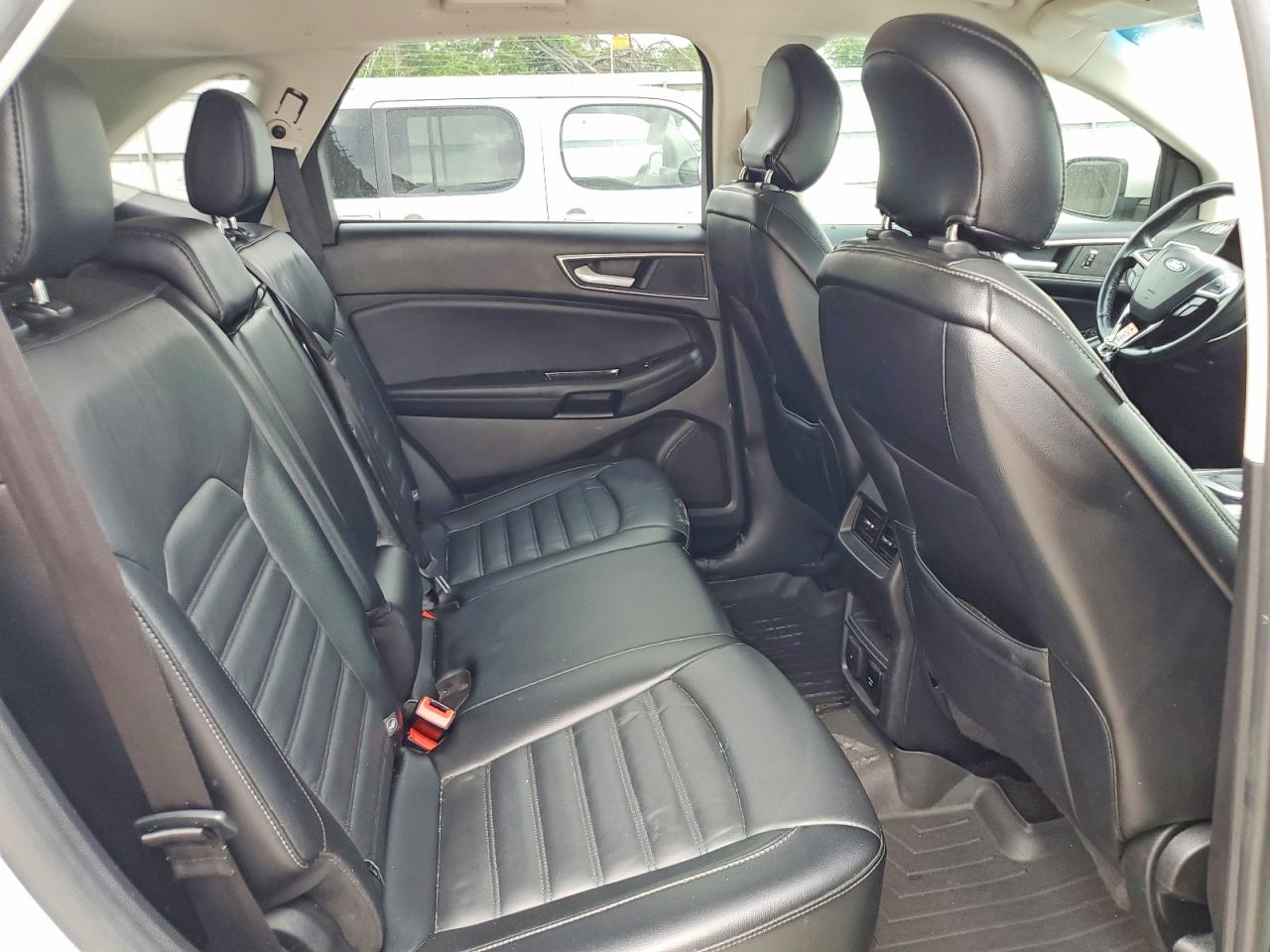 2015 FORD EDGE SEL photo 31