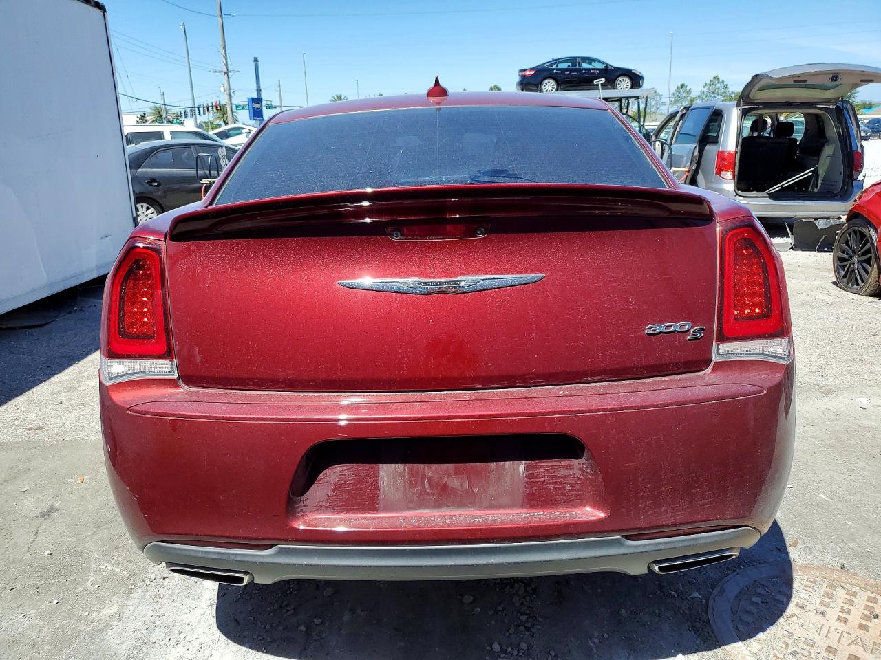 2020 CHRYSLER 300 S photo 16