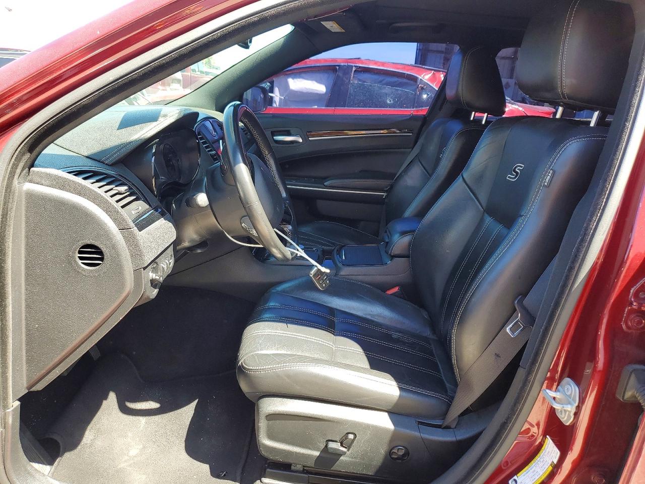 2020 CHRYSLER 300 S photo 19