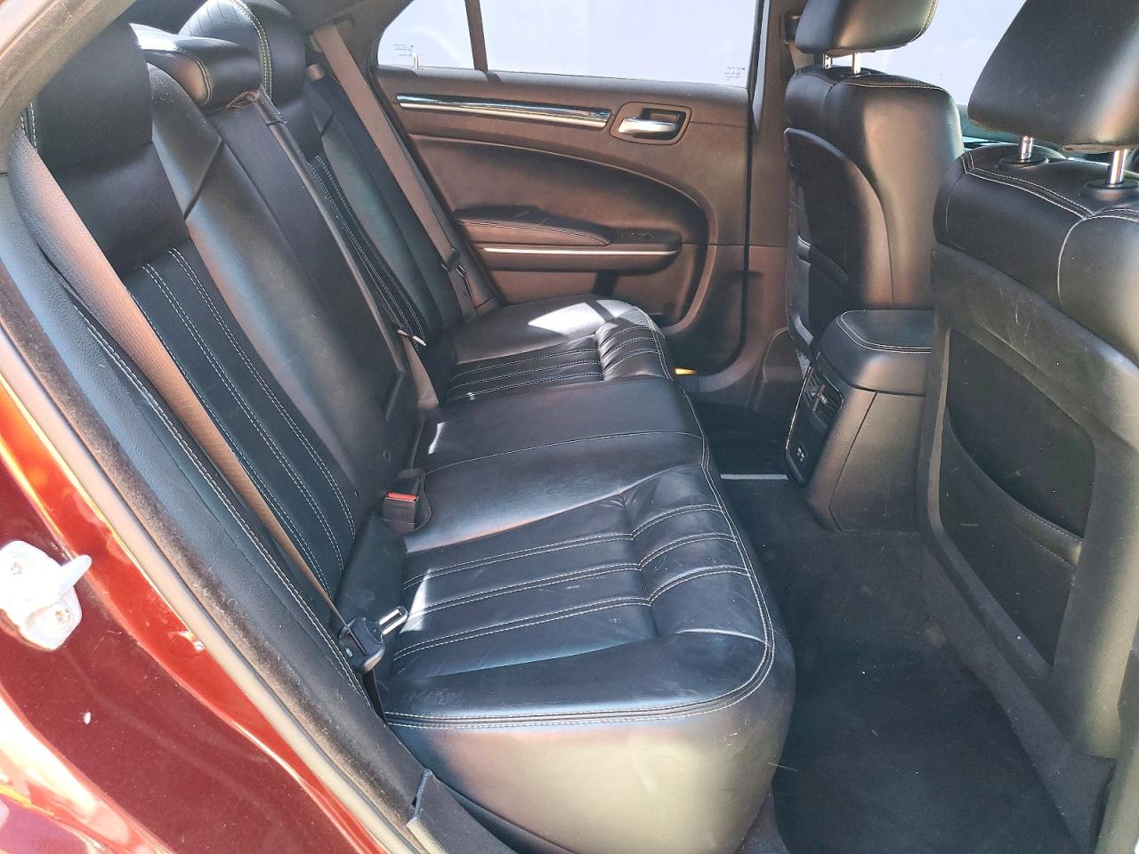 2020 CHRYSLER 300 S photo 28