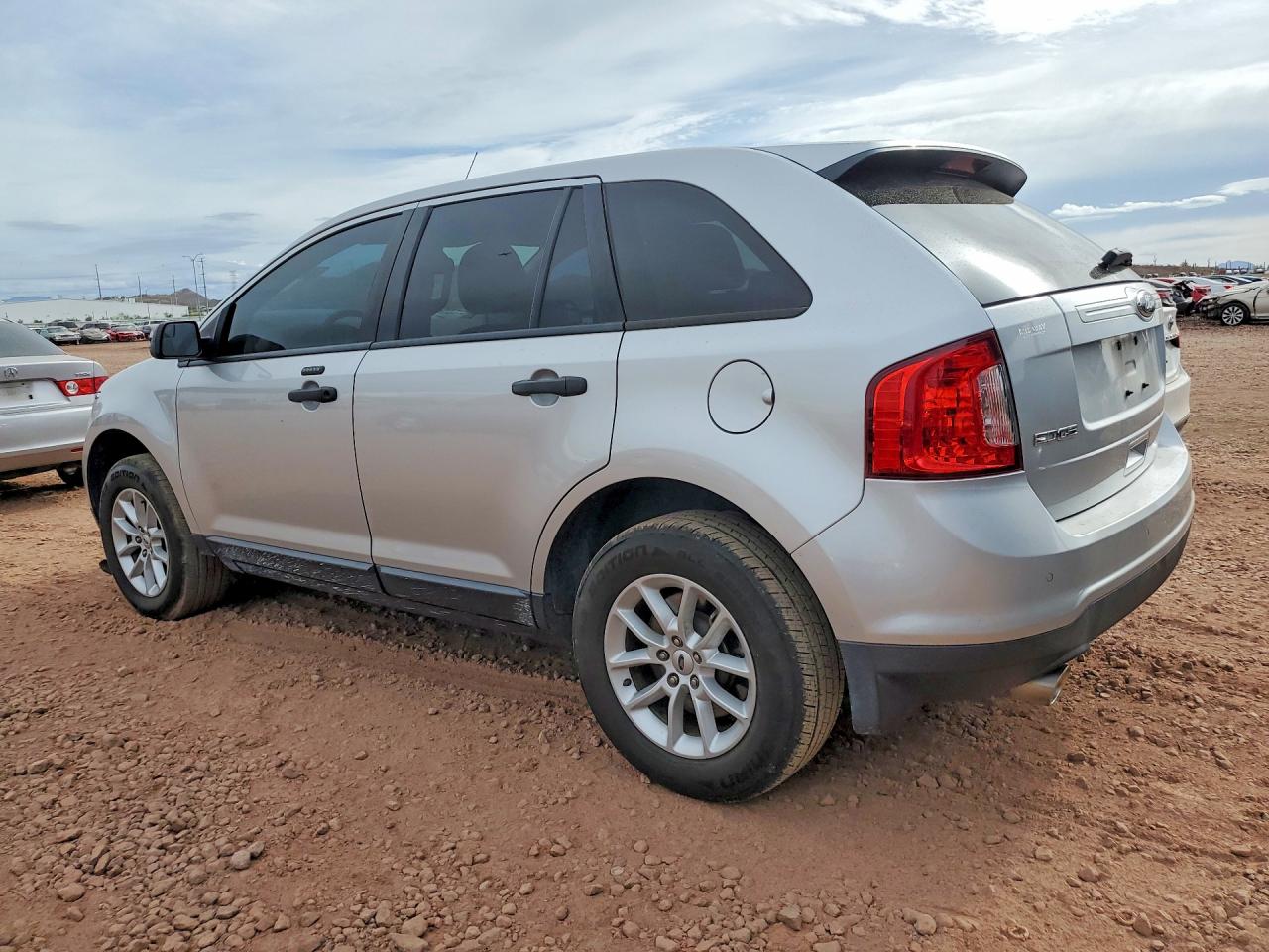 2013 FORD EDGE SE photo 3
