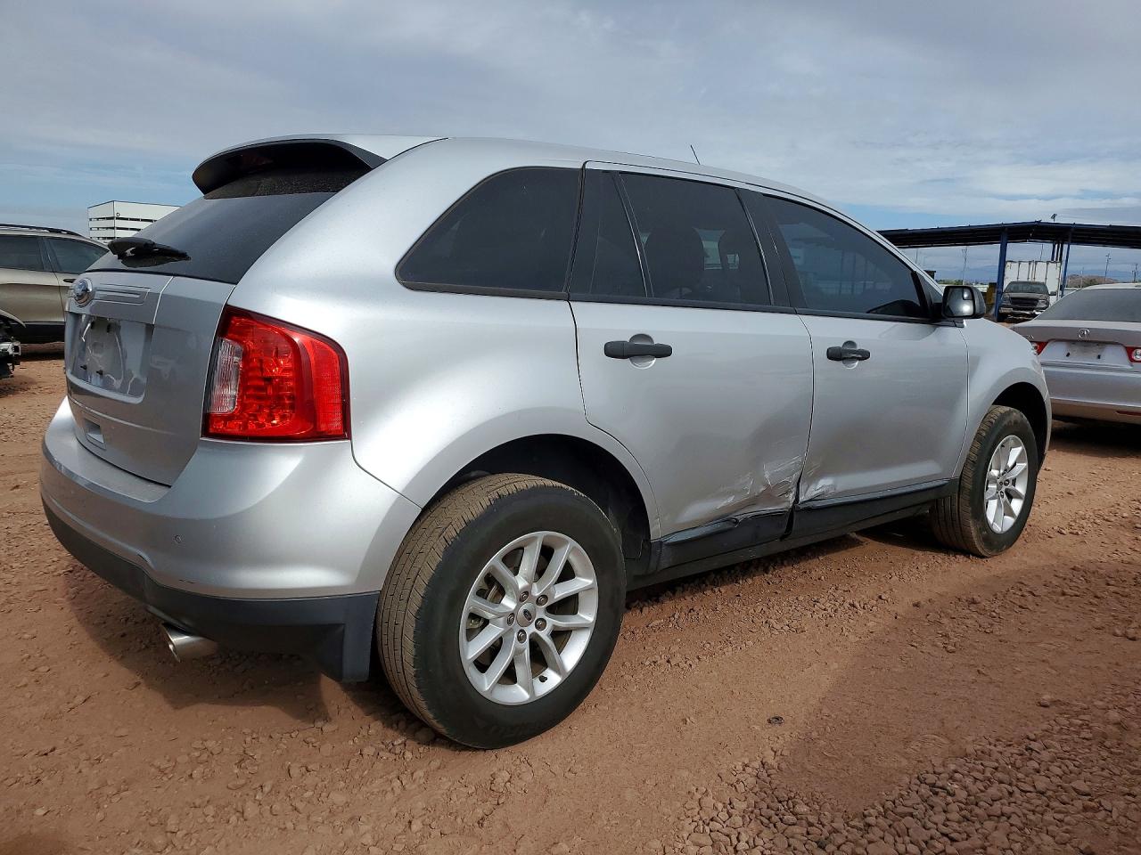 2013 FORD EDGE SE photo 5