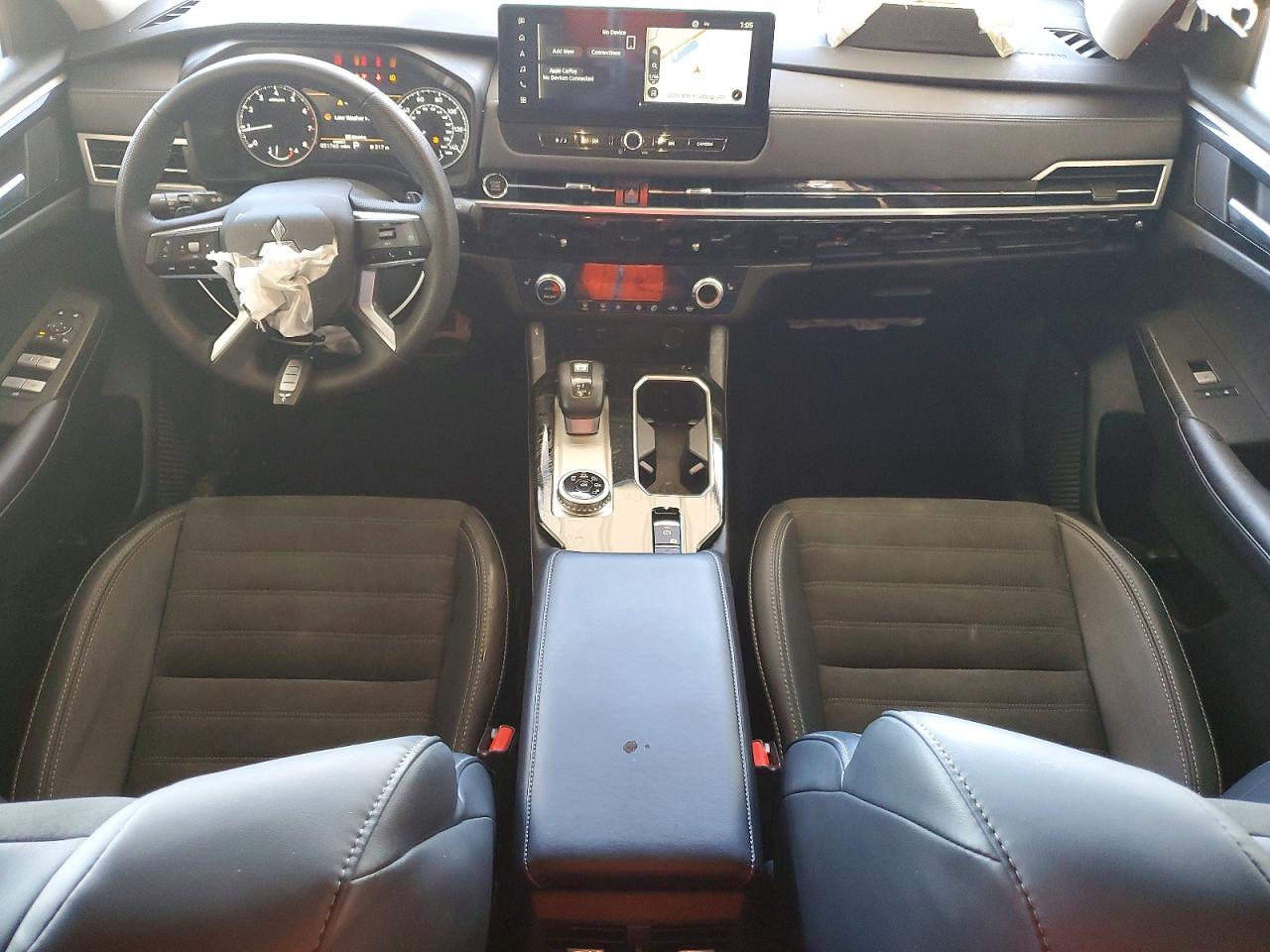 2025 MITSUBISHI OUTLANDER SE photo 8