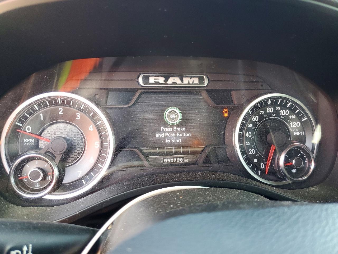 2023 RAM 1500 TRADESMAN photo 25