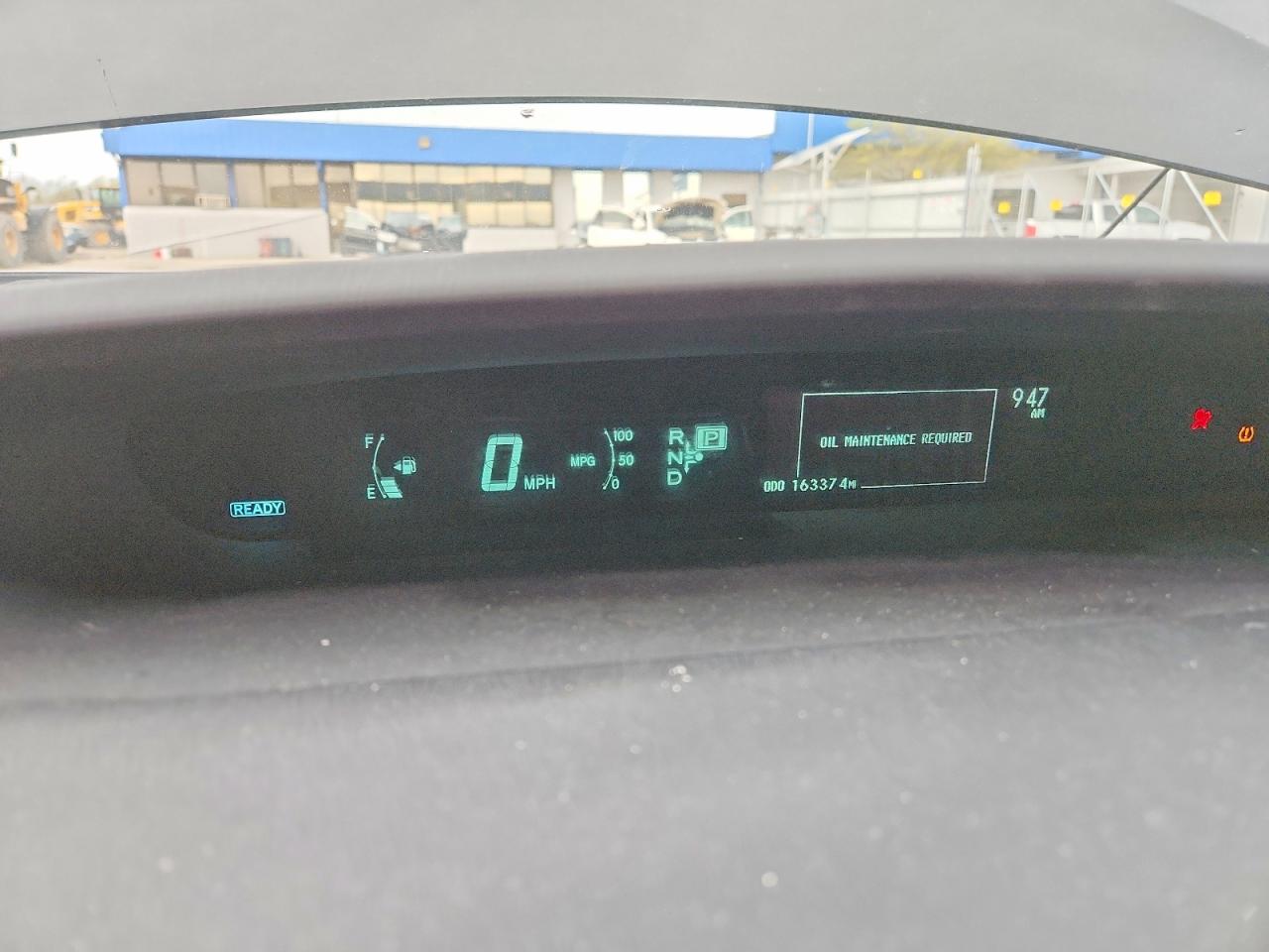 2011 TOYOTA PRIUS FIVE photo 25