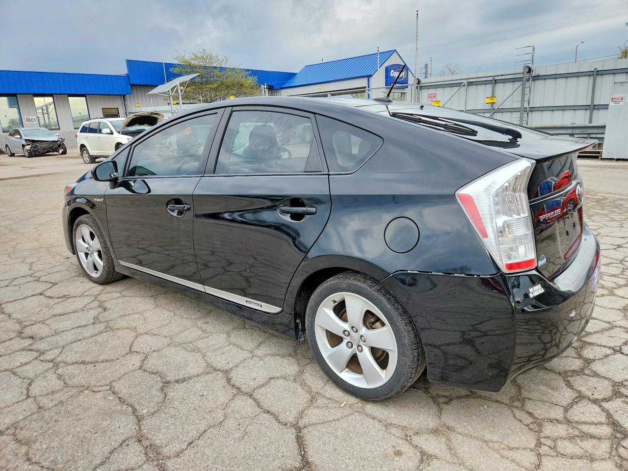 2011 TOYOTA PRIUS FIVE photo 4