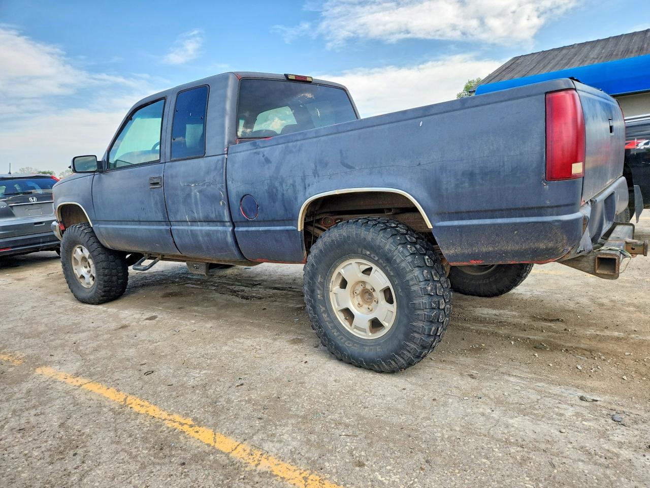 1997 GMC SIERRA K1500 photo 3