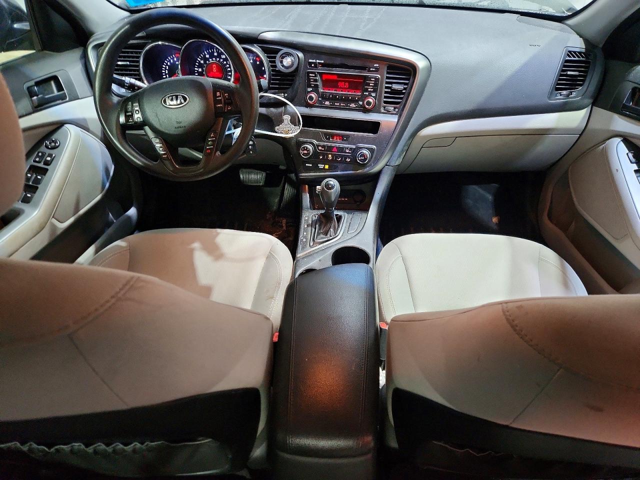 2013 KIA OPTIMA LX photo 15