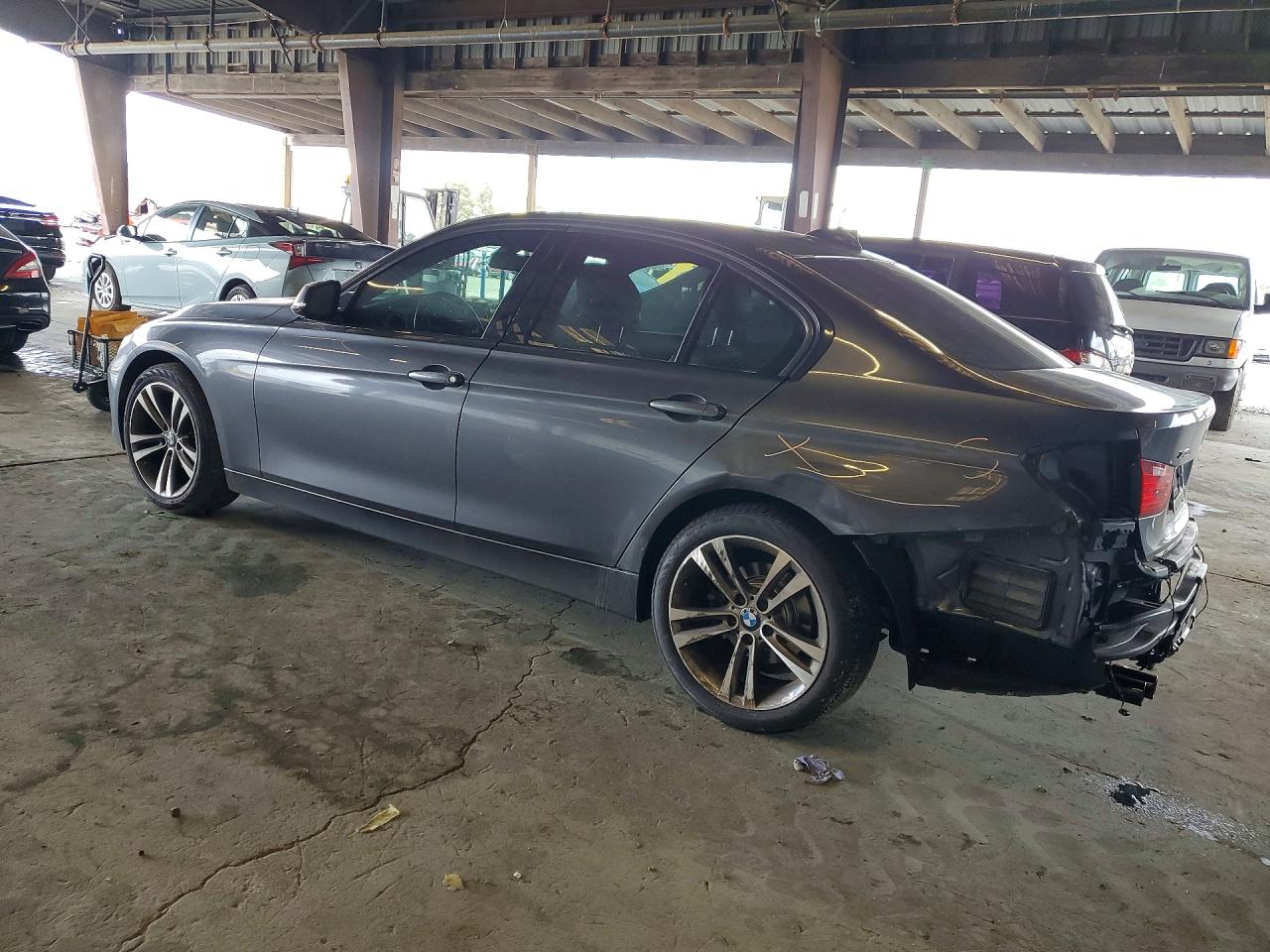 2013 BMW 328 XI photo 3