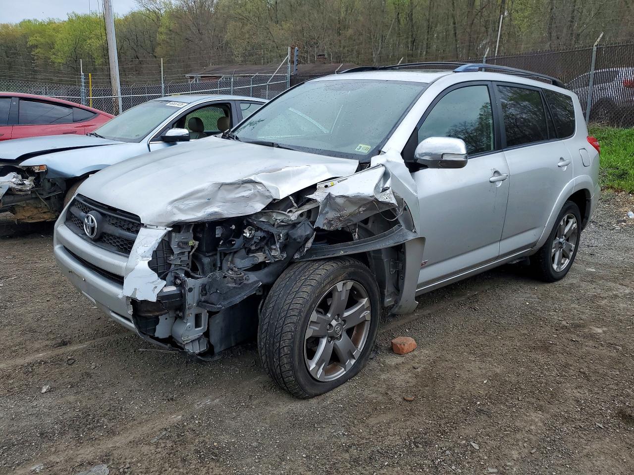 2011 TOYOTA RAV4