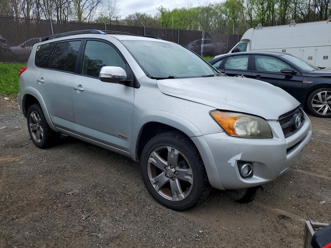 2011 TOYOTA RAV4 SPORT photo 7