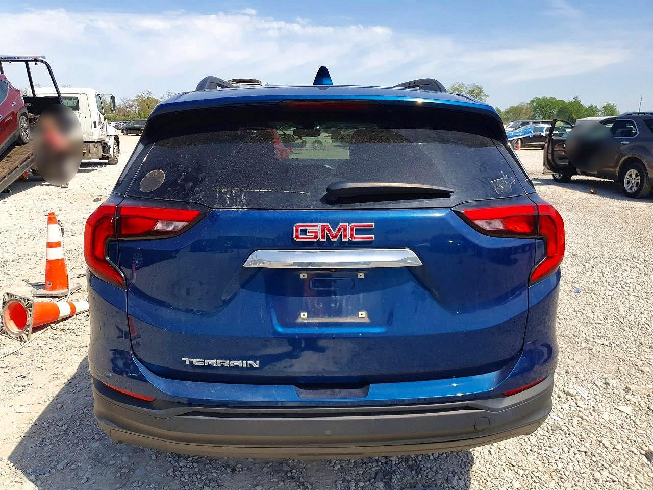 2020 GMC TERRAIN SLE photo 16