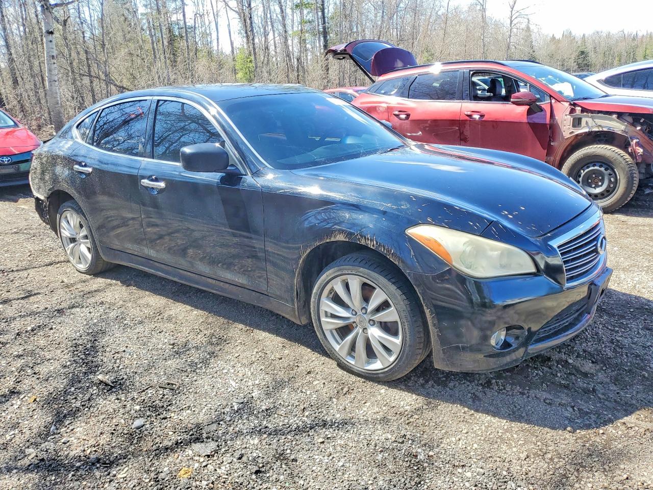 2011 INFINITI M37 X photo 4