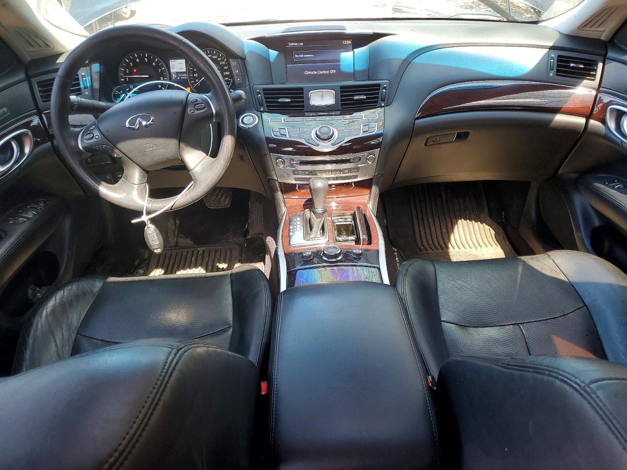 2011 INFINITI M37 X photo 8