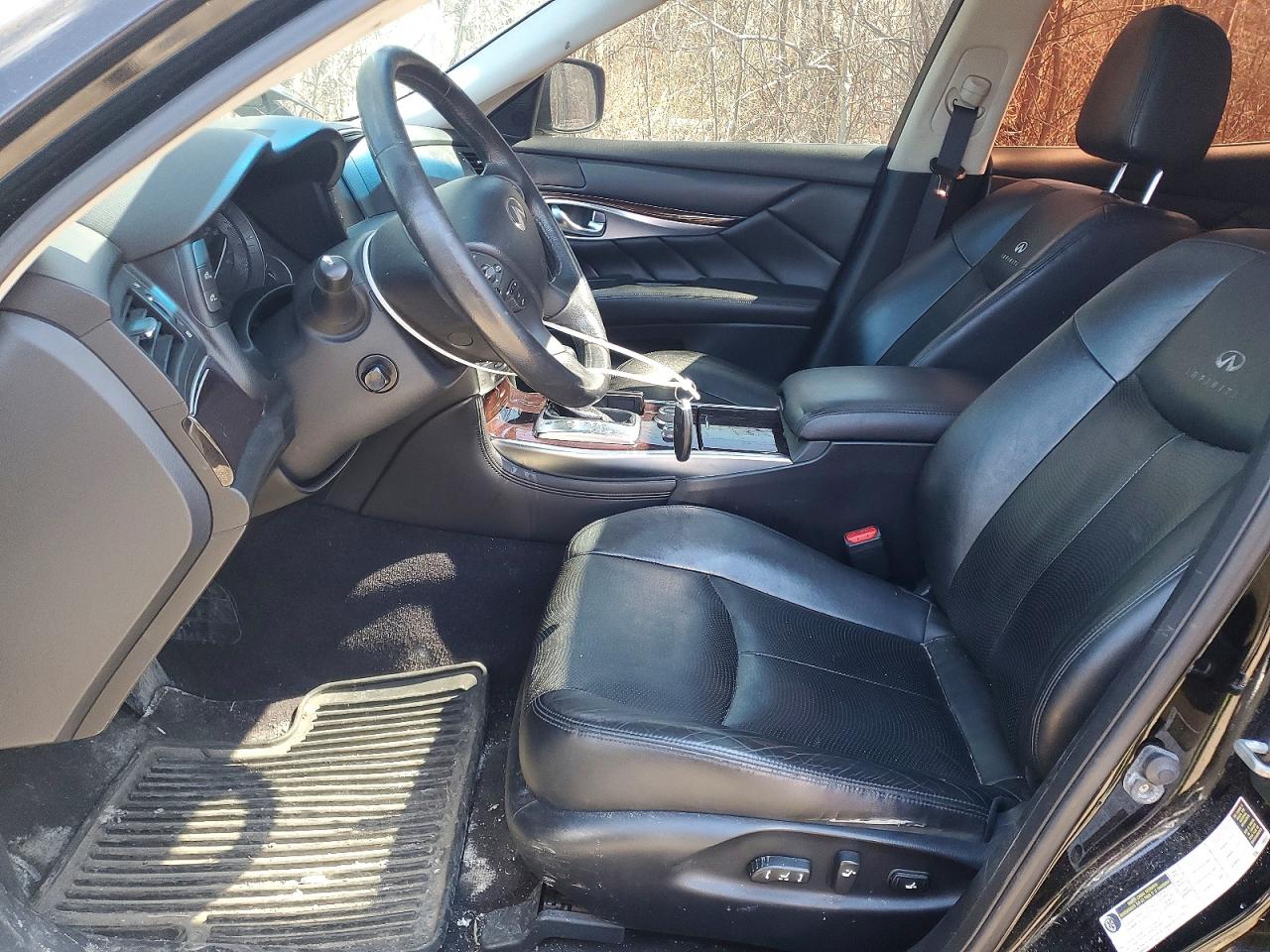 2011 INFINITI M37 X photo 7