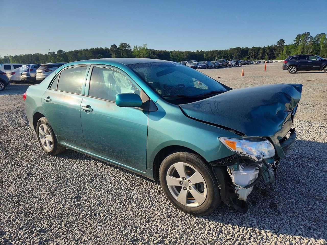 2010 TOYOTA COROLLA photo 7