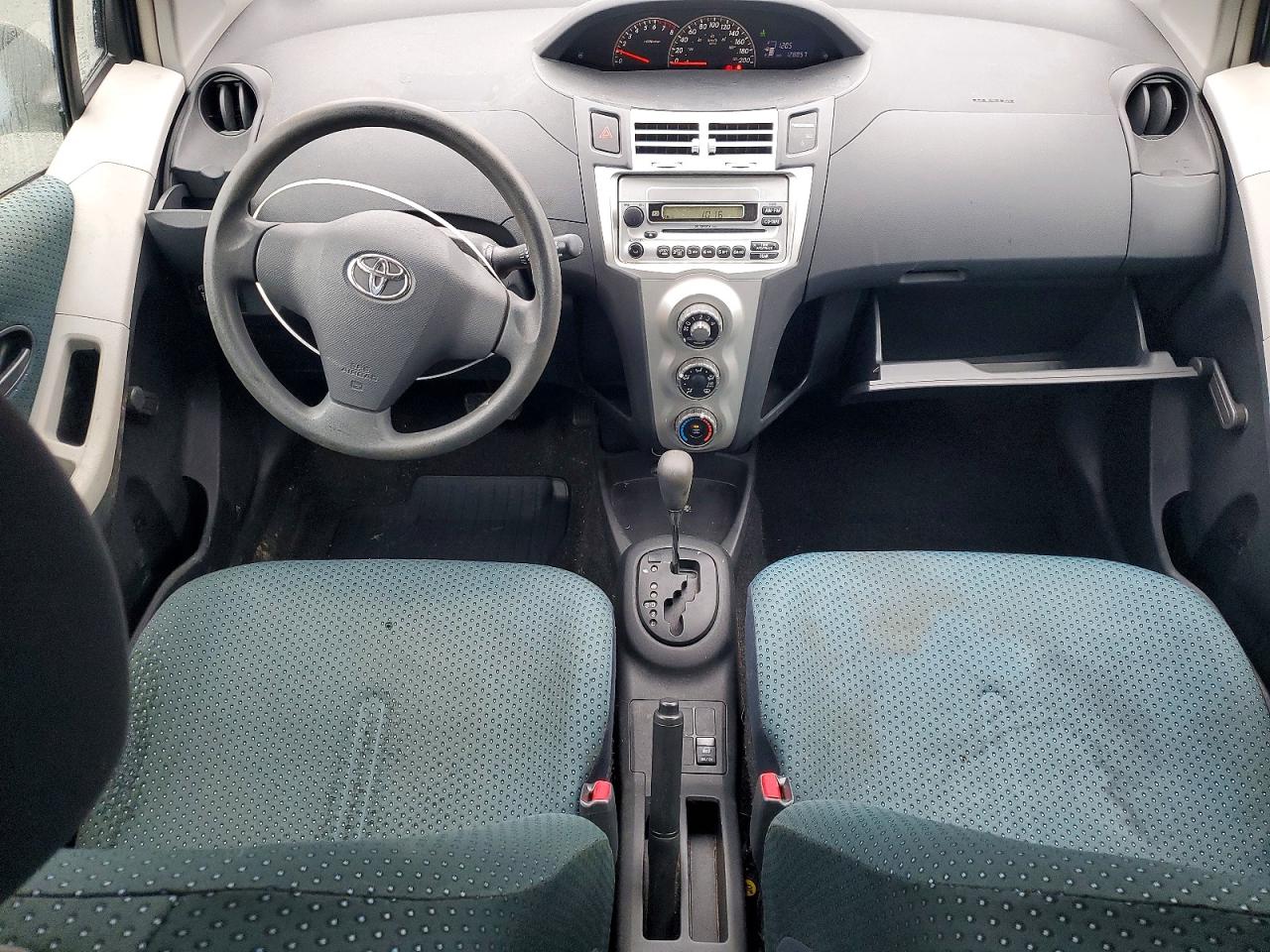 2007 TOYOTA YARIS BASE photo 15