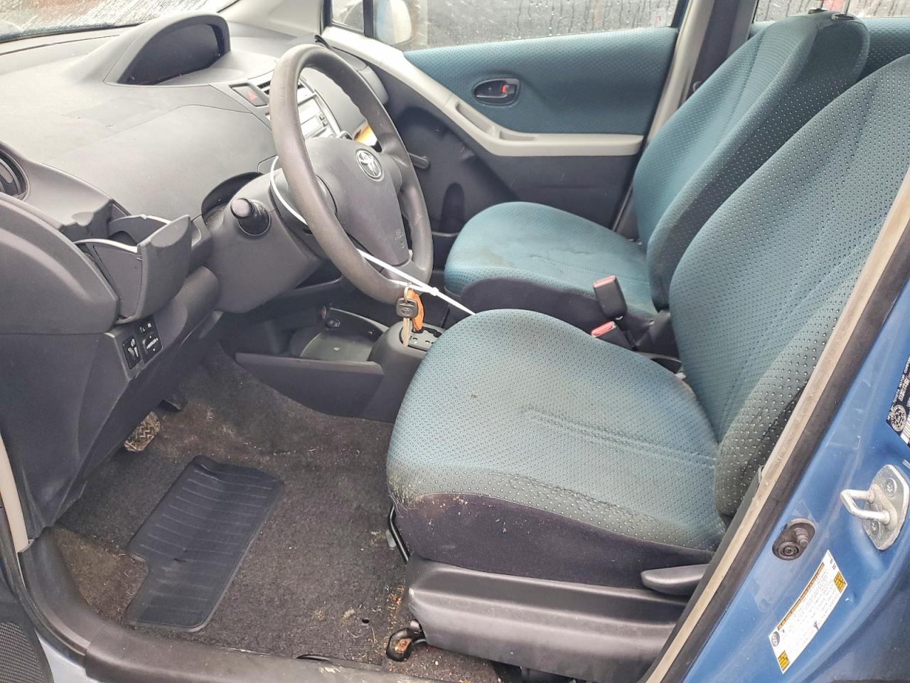 2007 TOYOTA YARIS BASE photo 13