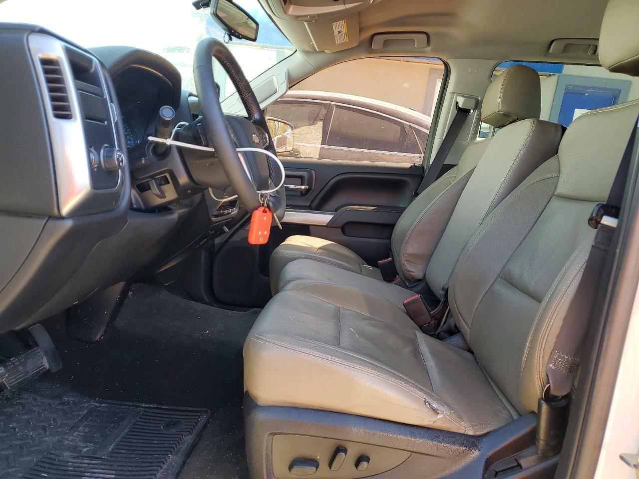 2016 CHEVROLET SILVERADO C1500 LT photo 13