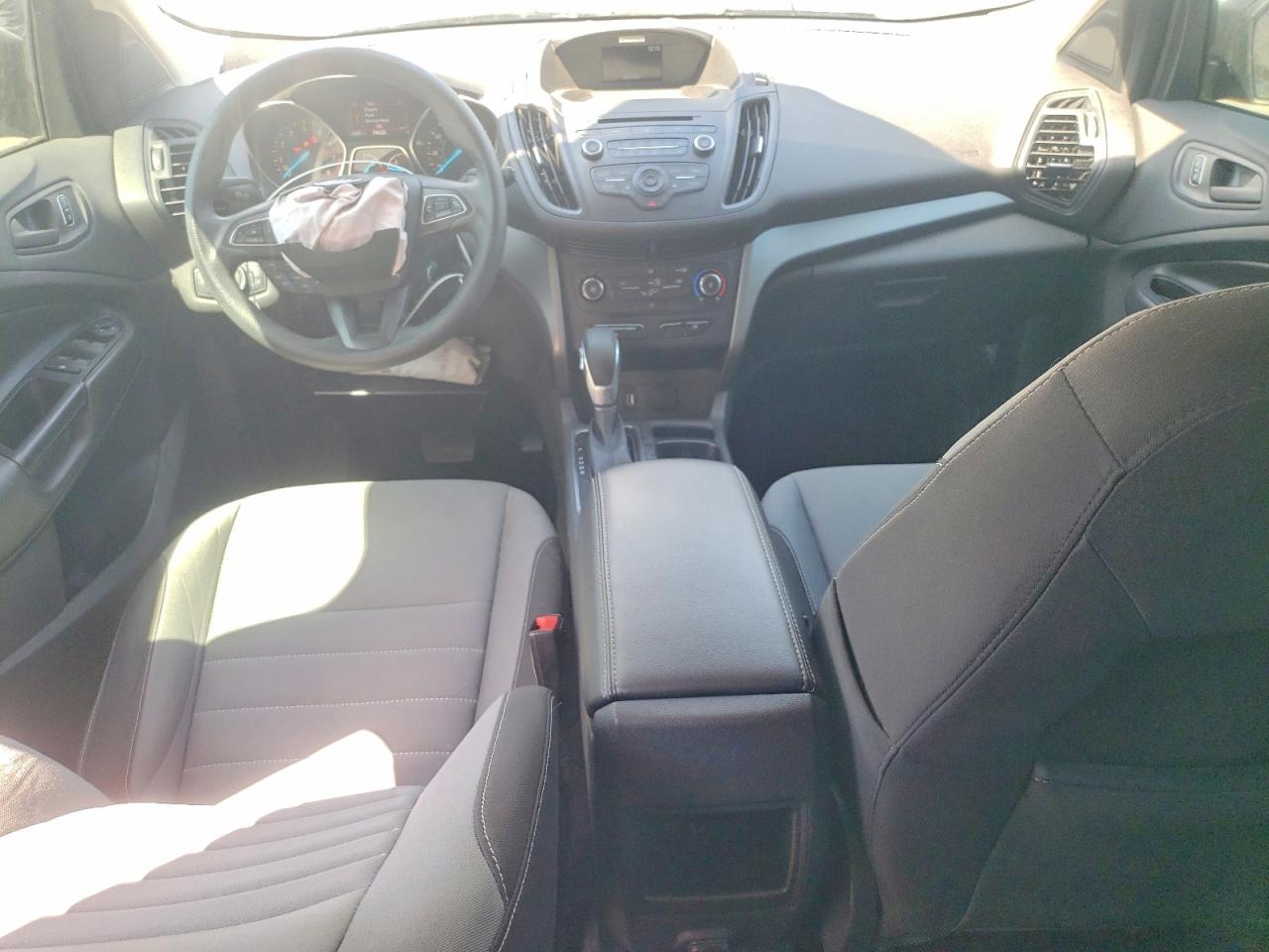 2017 FORD ESCAPE S photo 7