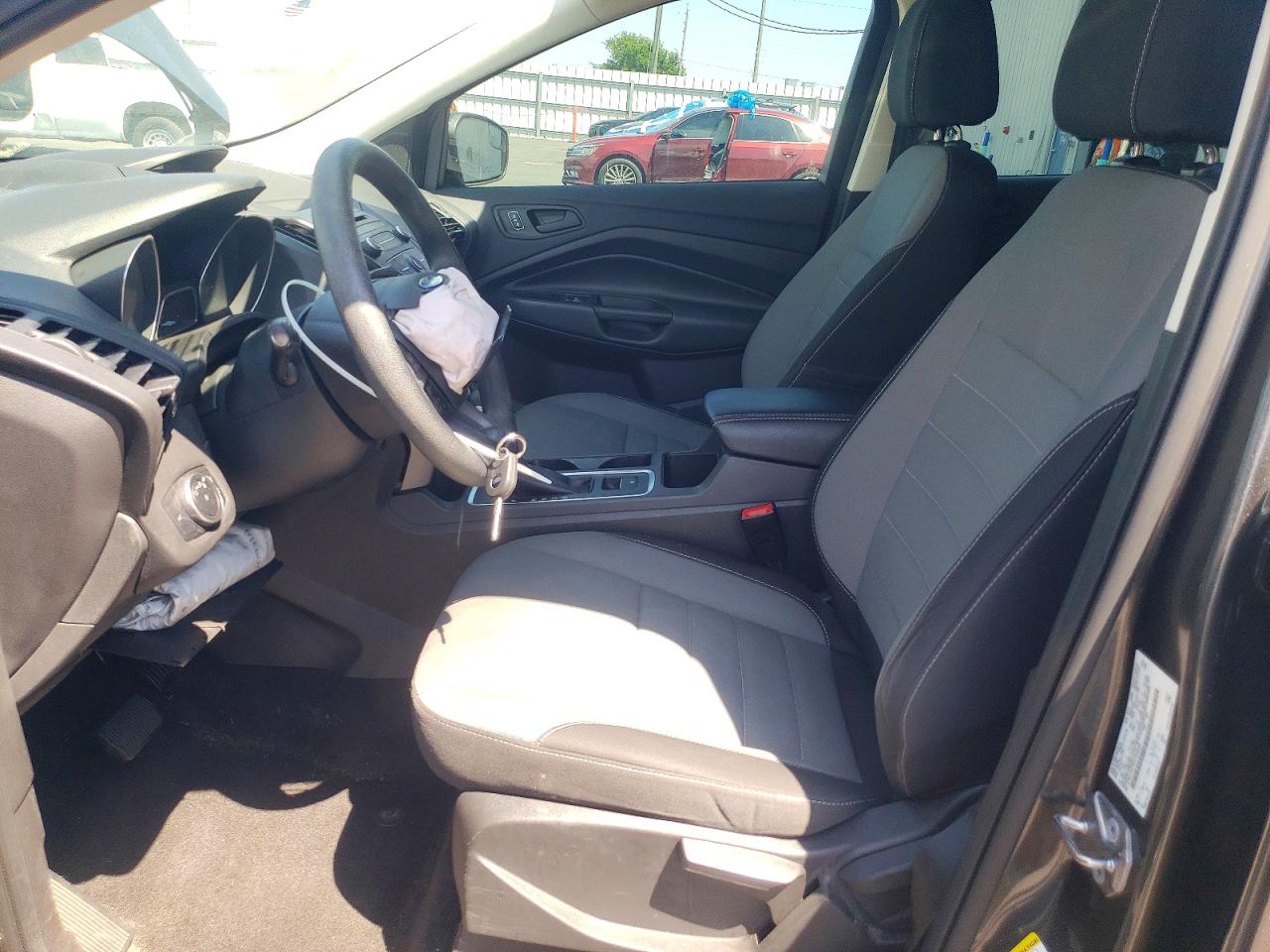 2017 FORD ESCAPE S photo 6