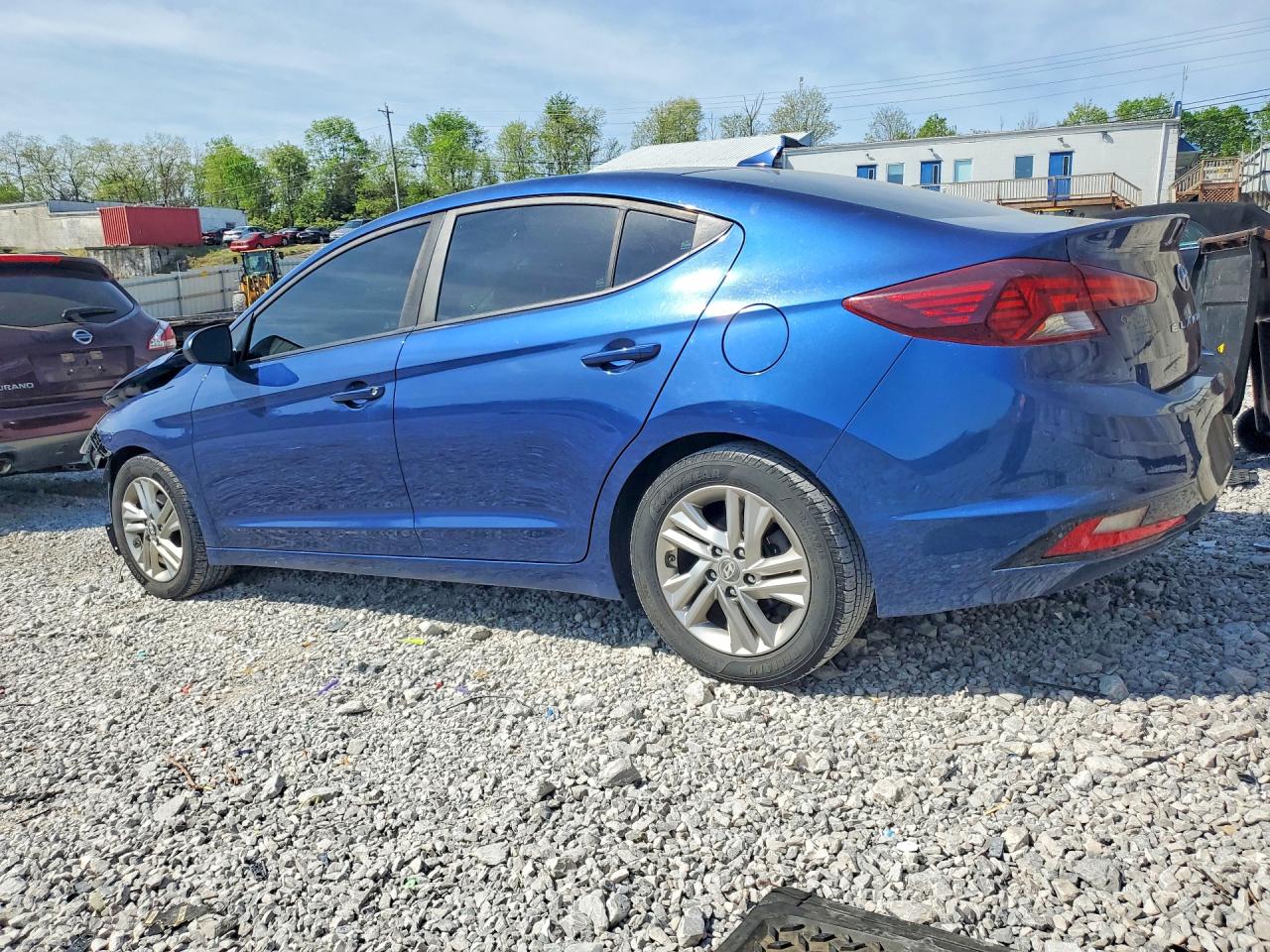 2019 HYUNDAI ELANTRA SEL photo 3