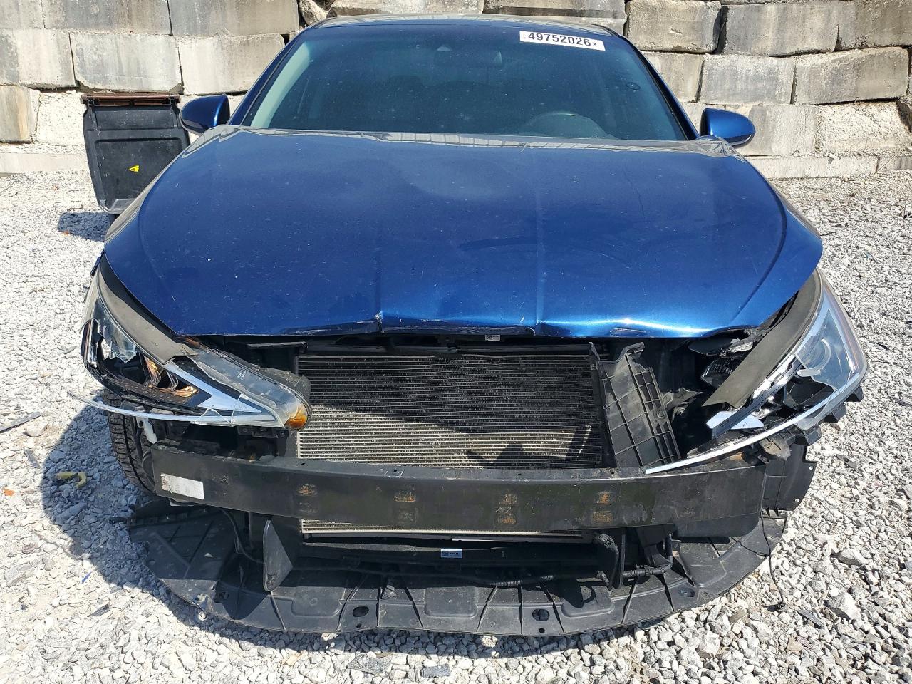 2019 HYUNDAI ELANTRA SEL photo 9