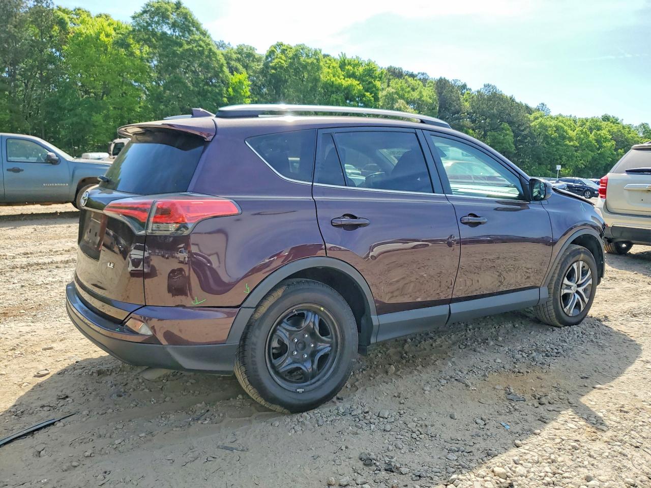 2017 TOYOTA RAV4 LE photo 5
