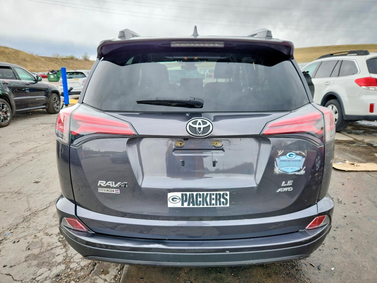 2017 TOYOTA RAV4 LE photo 11